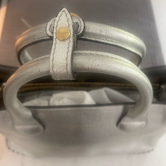 Burberry Silver Borque Banner Satchel with Structured Design - Picture 5 of 12